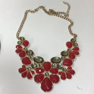 FRANCESCA’s Statement Necklace